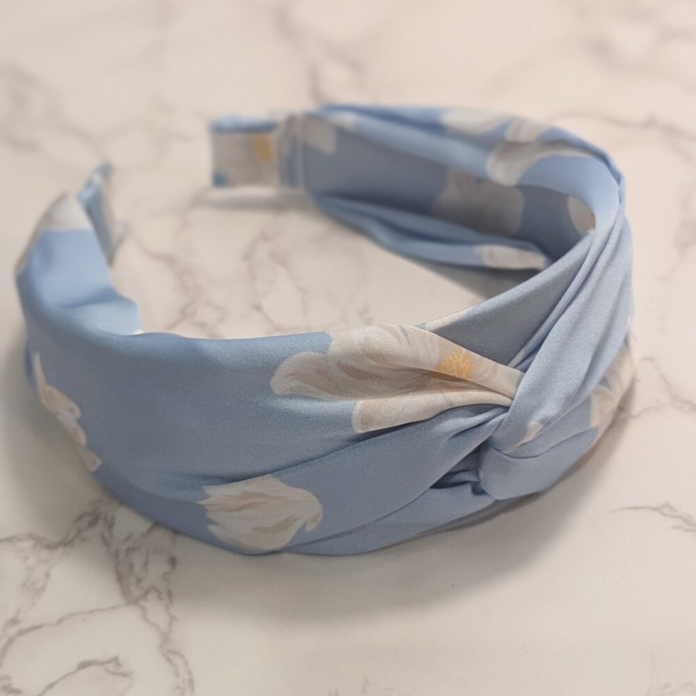 Draper James Twist Headband - Picture 7 of 7